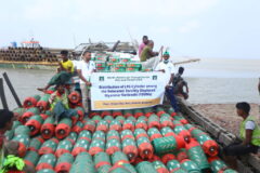 Distribution of LPG NAHAR distributed 500 LPG cylinders among 500 families. It covers the fule need for 4000 refugees. It serves the cooking needs of their daily food to reduce the sufferings and fulfill their
basic needs.